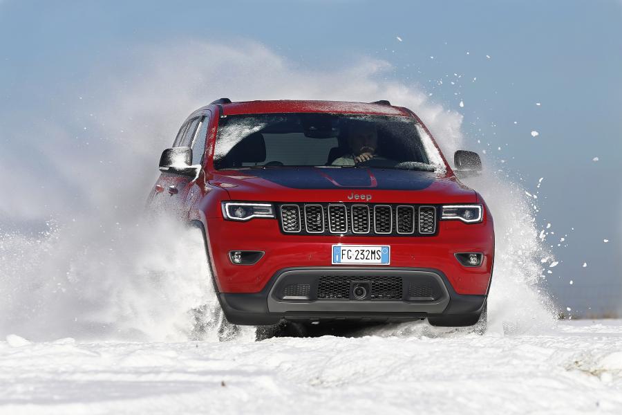  Jeep Grand Cherokee Trailhawk 2016 года  (WW) (фото 26 из 40)